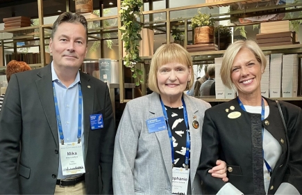 DG Mika Lindfors, RI President Stephanie Urchick, DGE Margit Svenson