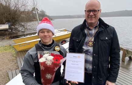 Fredrik Lästh och Staffan Ahrgren, president i Knivsta Rotaryklubb